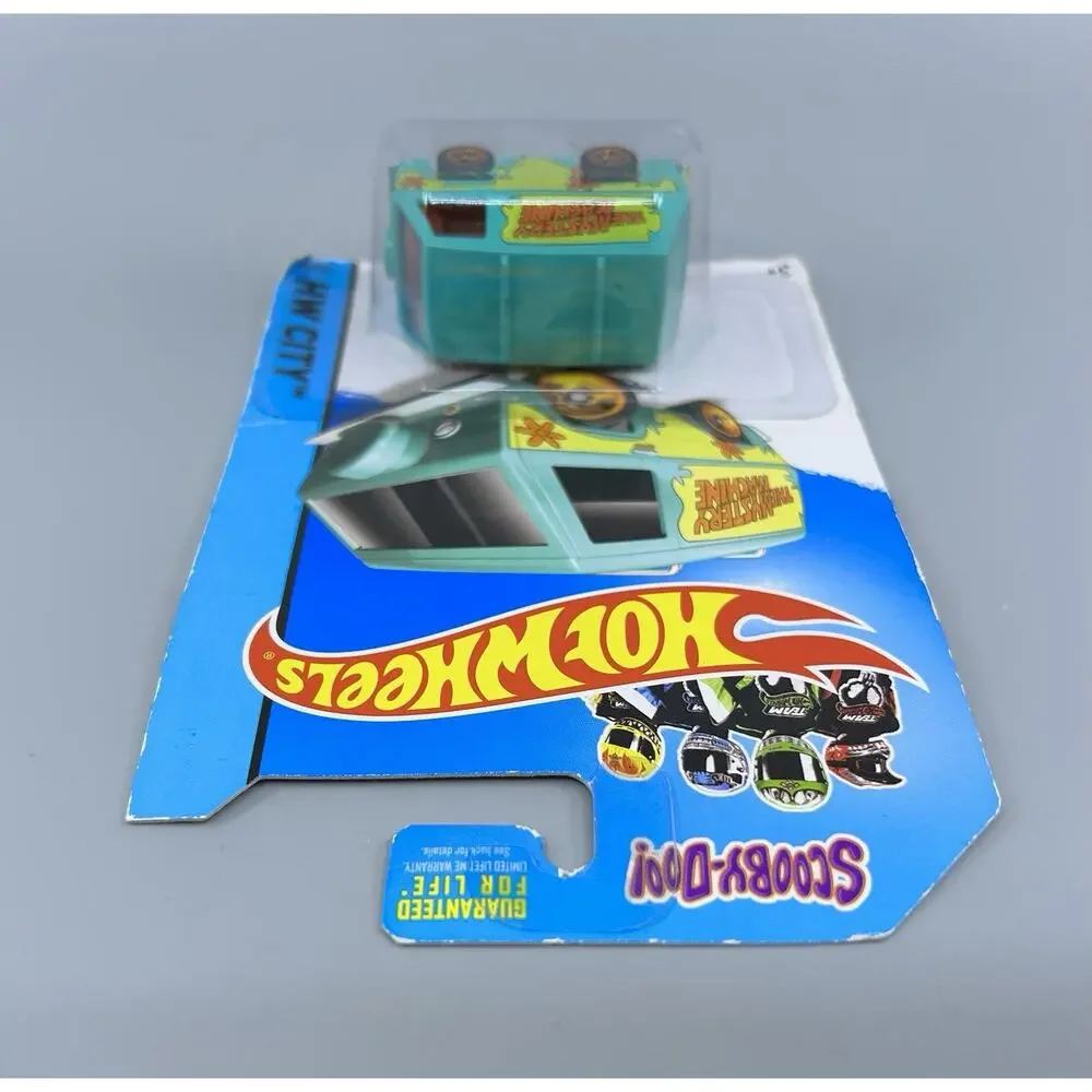 Hot Wheels SCOOBY-DOO! THE Mystery Machine 2014 HW City Tooned 84/250 Diecast